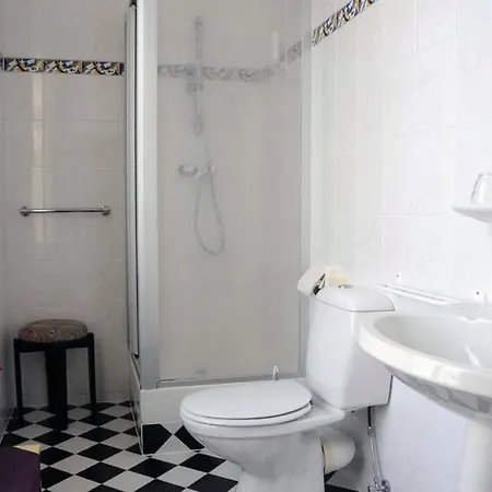 Des Brasseurs Hotel 2*